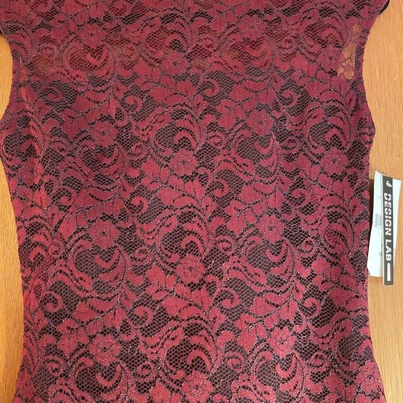 Design Lab Lace Dress - Size Small - Picture 5 of 16